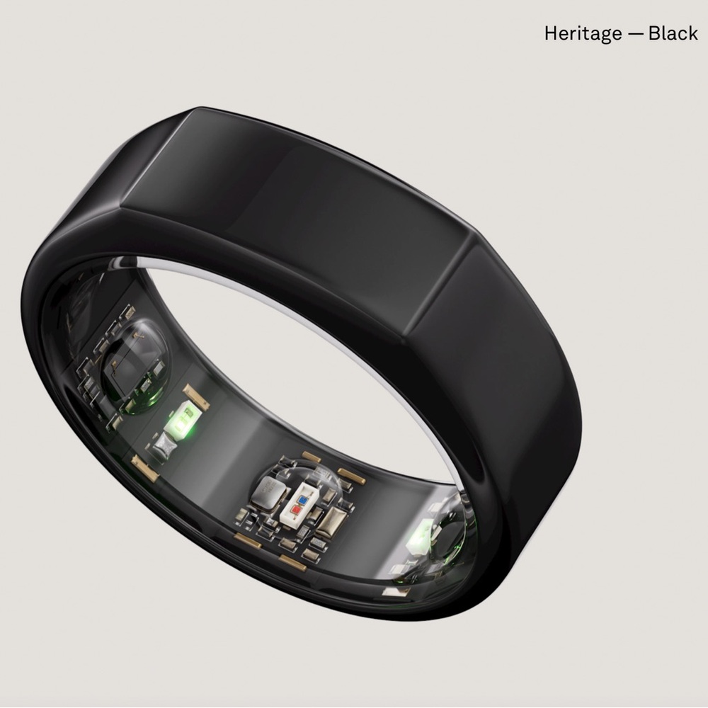 Oura Heritage Black ring